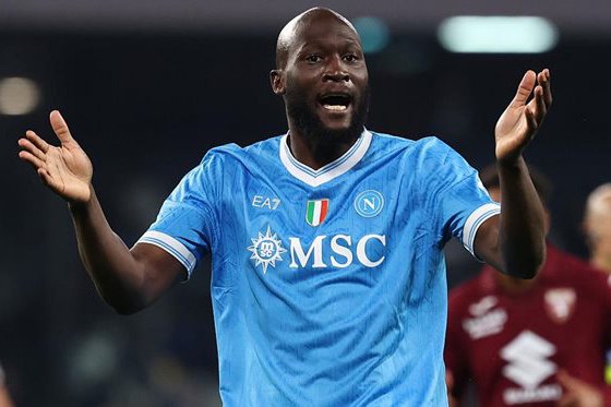 Lukaku klubun tələbinə məhəl qoymadı -    məşqlərə qatılmır