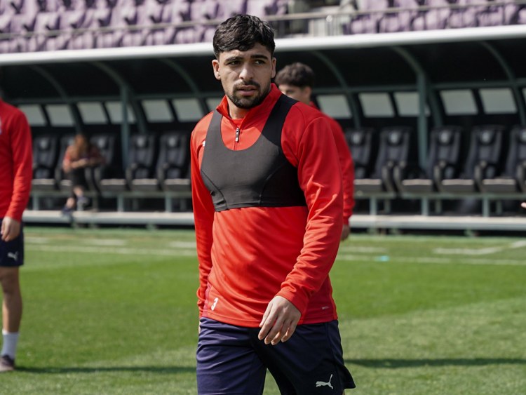 "Bolqarıstana qalibiyyət üçün gəlmişik" -    yığma komandamızın müdafiəçisi